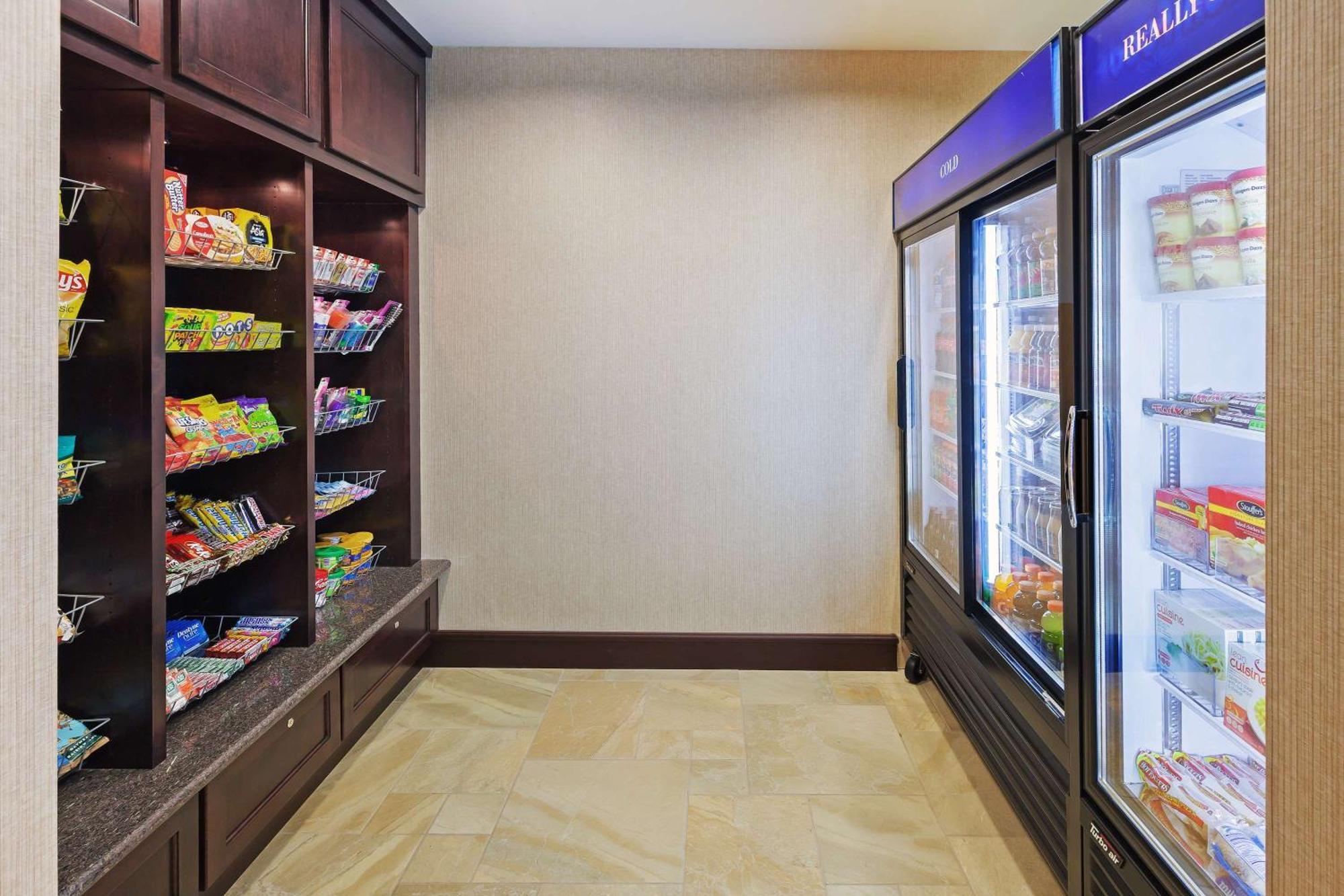Hilton Garden Inn Midland Zewnętrze zdjęcie