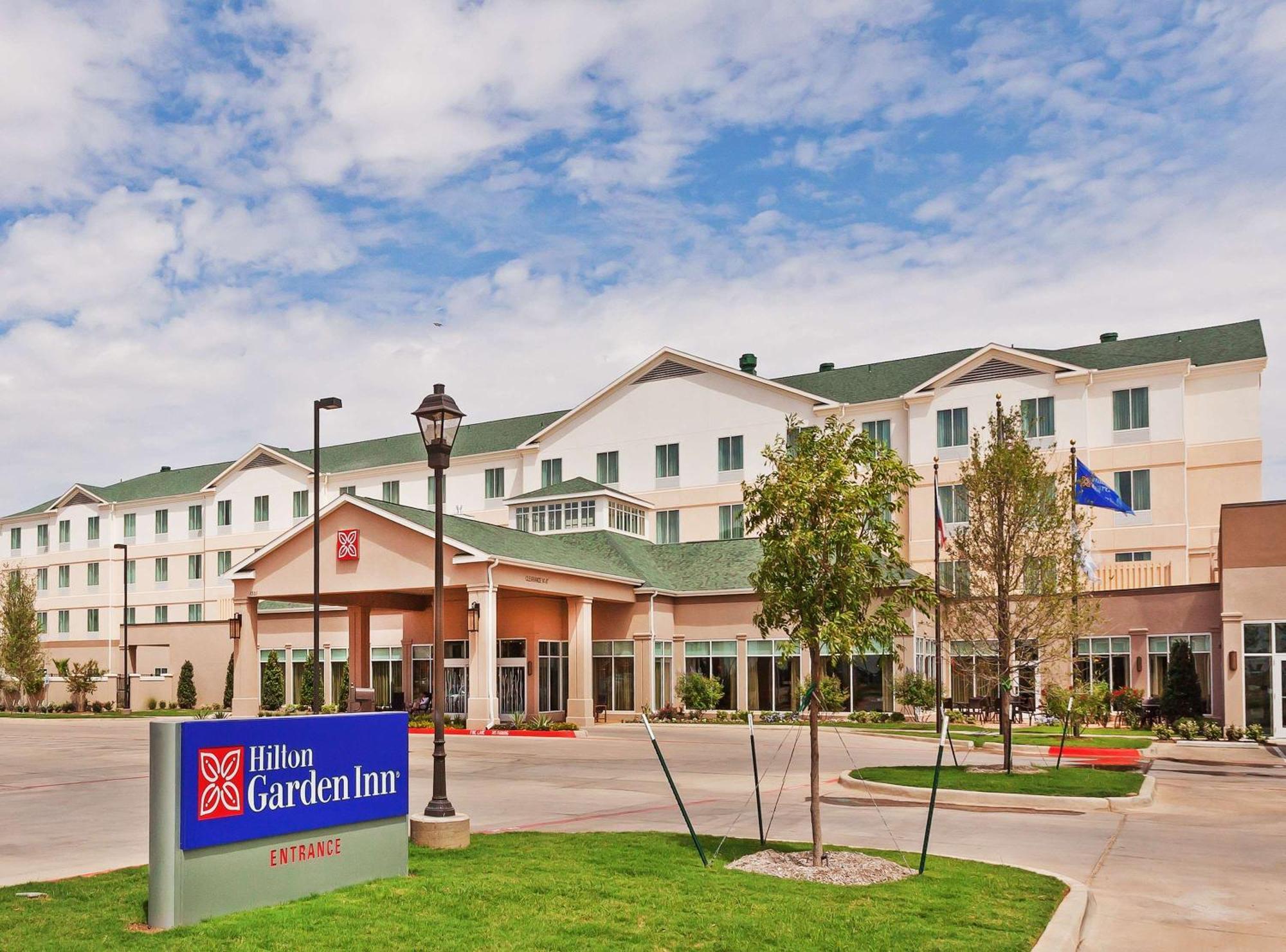 Hilton Garden Inn Midland Zewnętrze zdjęcie