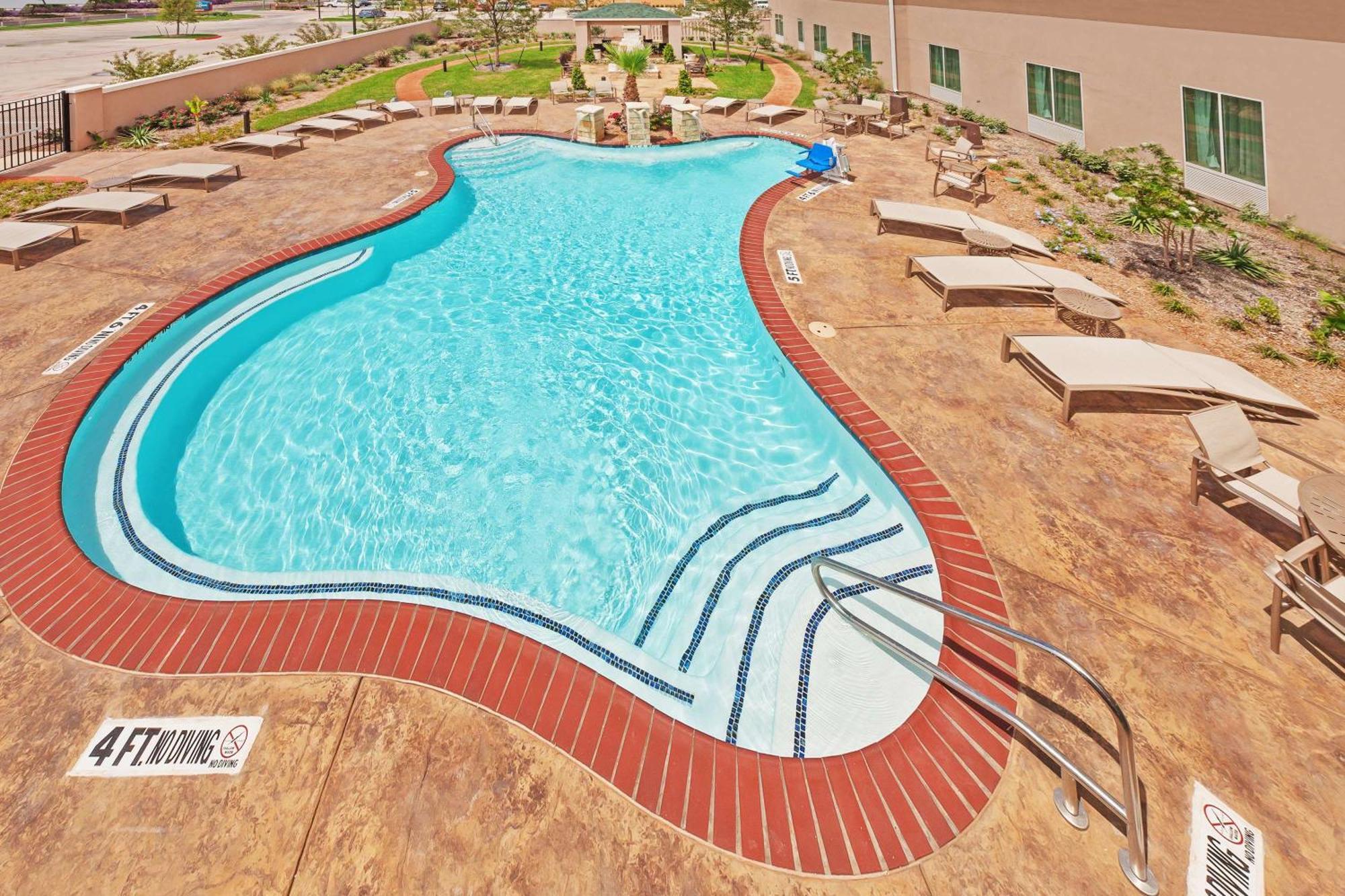 Hilton Garden Inn Midland Zewnętrze zdjęcie